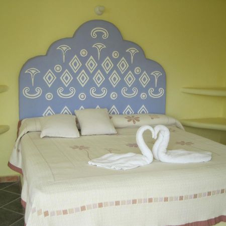 Hotel Zicatela Dorada Пуерто Ескондидо Екстериор снимка