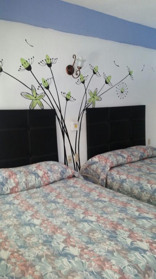 Hotel Zicatela Dorada Пуерто Ескондидо Екстериор снимка